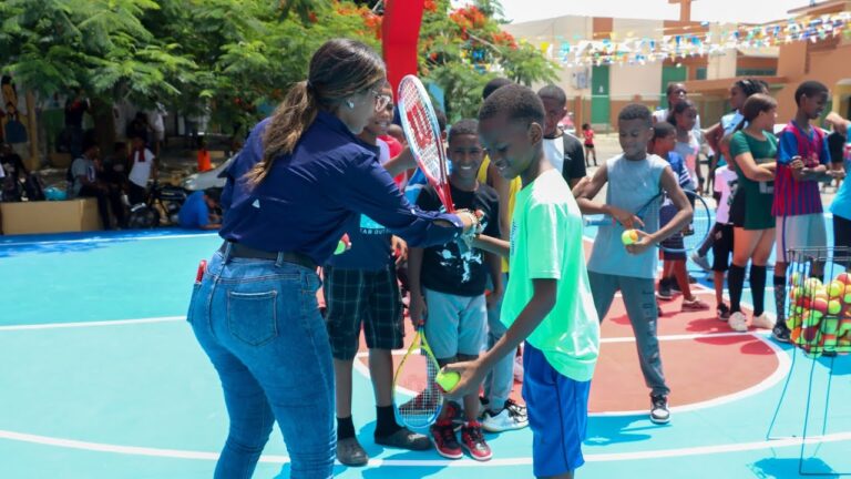 Escuelas de Tenis en Tejeda: Guía Completa para Encontrarlas